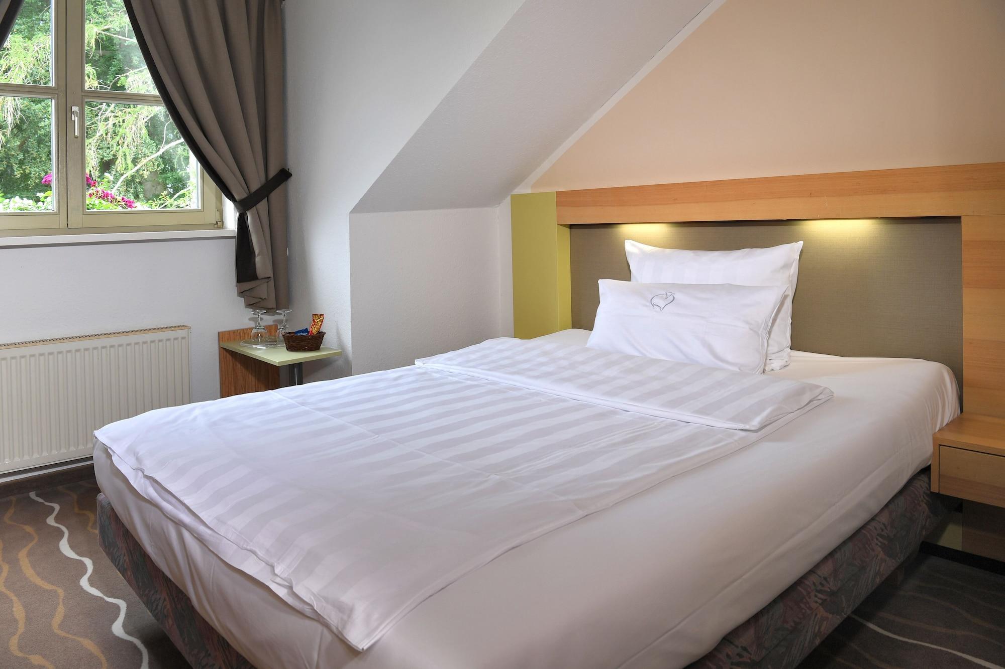 Landhotel Schnuck شنيفردينغين المظهر الخارجي الصورة